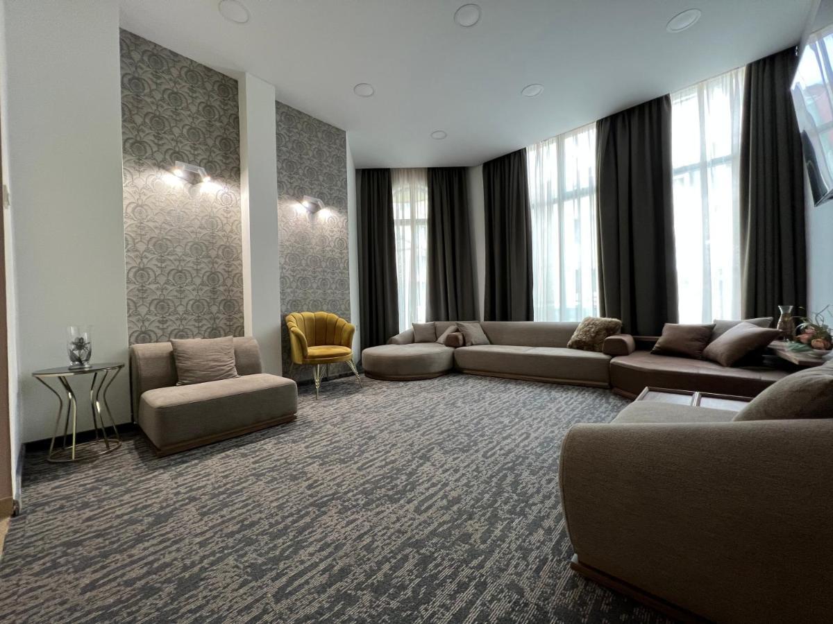 Bistra & Galina Hotel ルセ エクステリア 写真