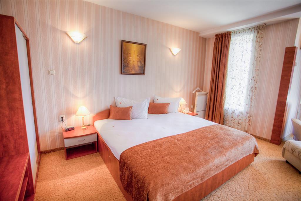 Bistra & Galina Hotel ルセ 部屋 写真