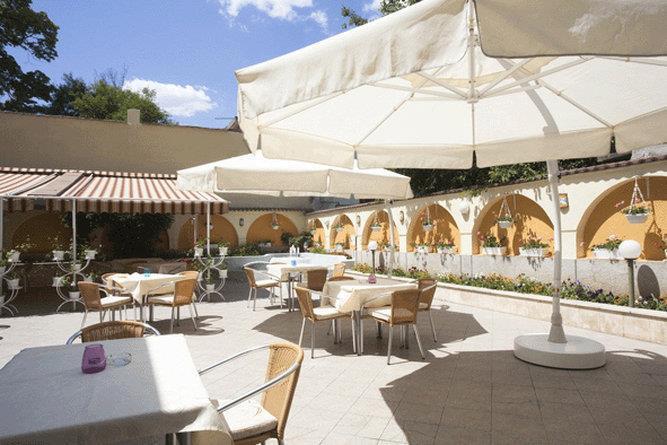 Bistra & Galina Hotel ルセ レストラン 写真